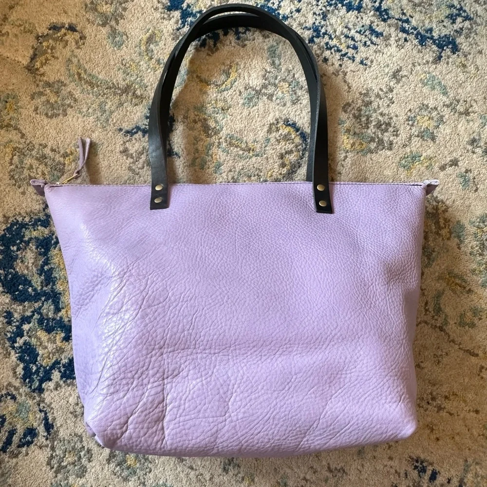 NEW ๐ฆ Portland Leather Large Wisteria Zip Tote - Picture 8 of 16